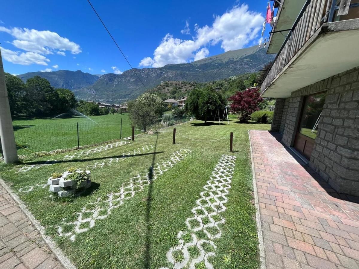 Casa Fedora Leilighet Saint-Vincent Eksteriør bilde